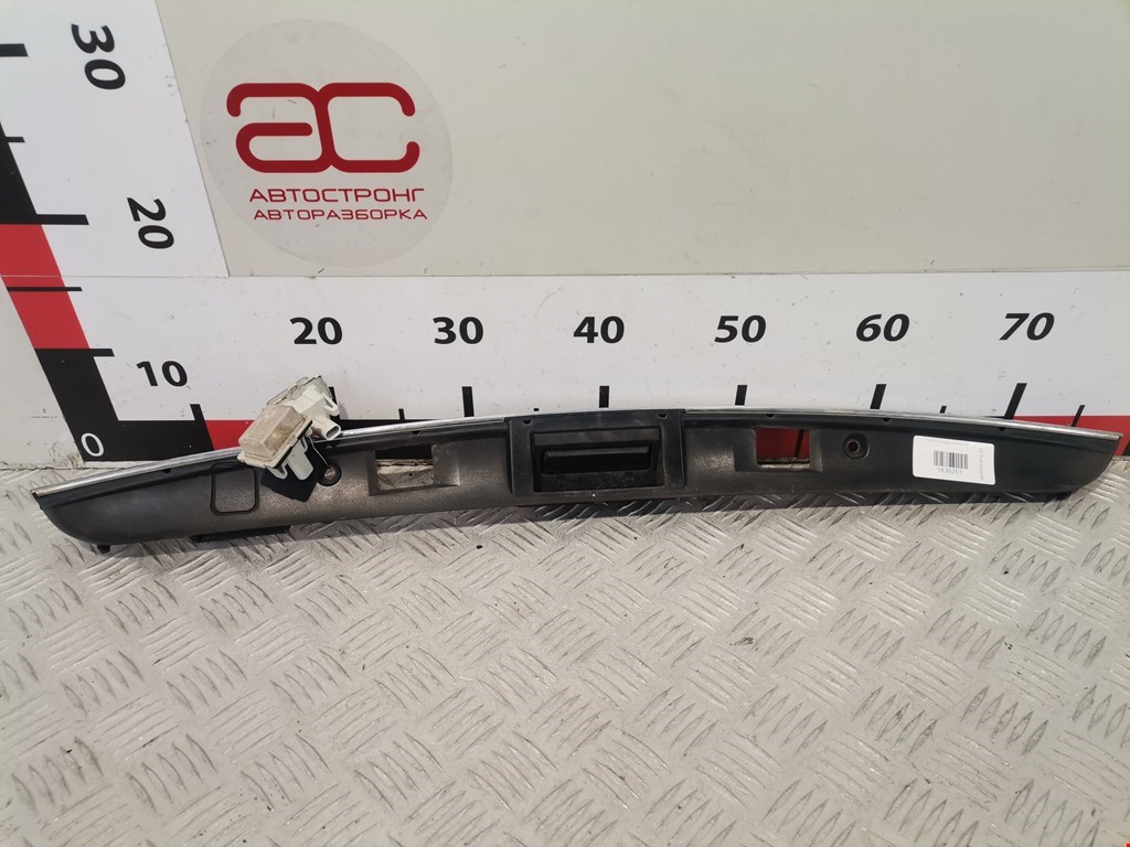 Ручка двери багажника наружная MERCEDES-BENZ C-Class C-klasse W204 2007-2015