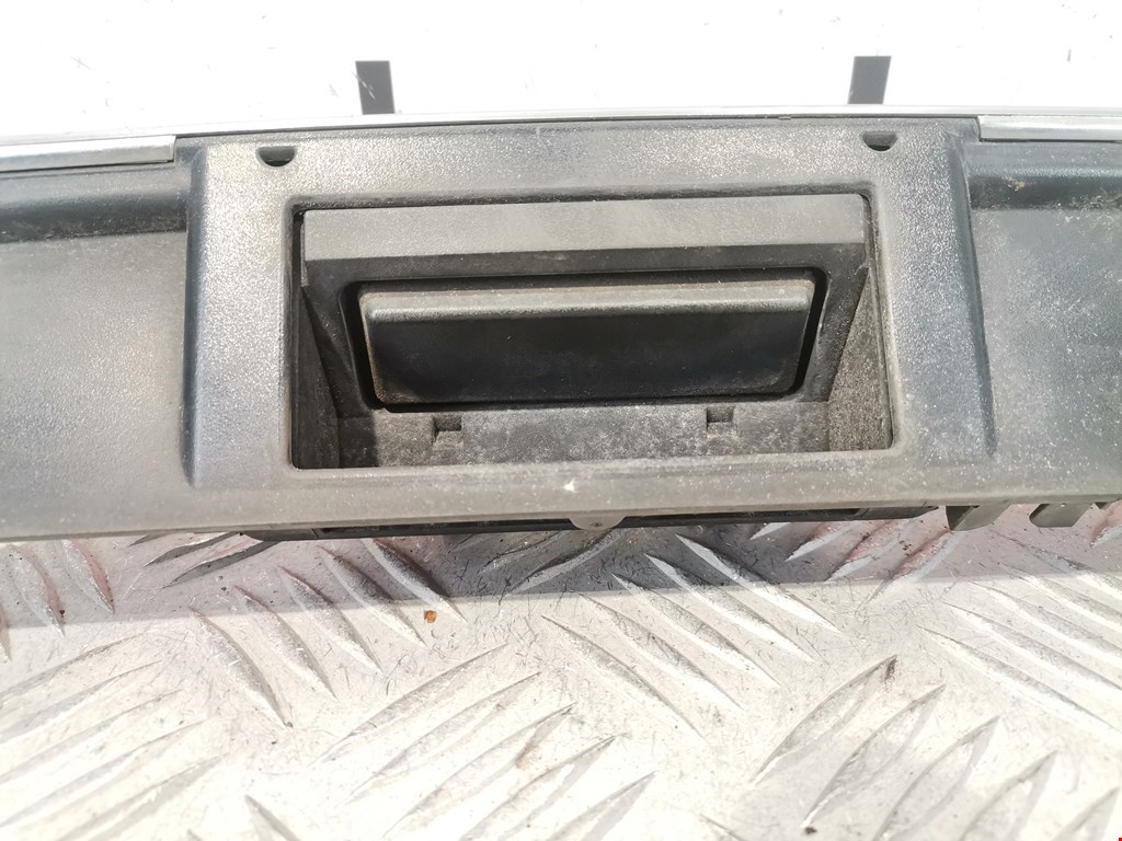 Ручка двери багажника наружная MERCEDES-BENZ C-Class C-klasse W204 2007-2015