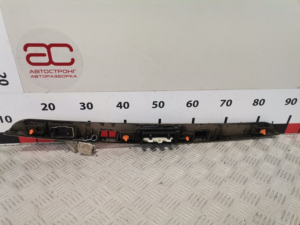 Ручка двери багажника наружная MERCEDES-BENZ C-Class C-klasse W204 2007-2015