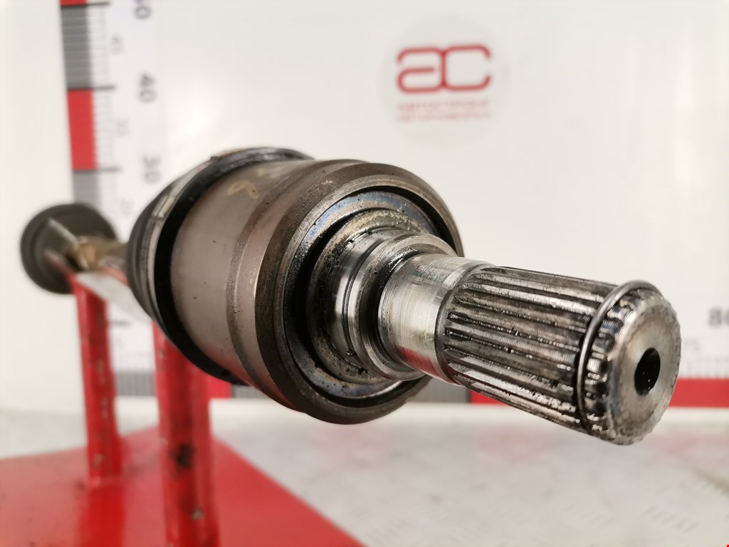 Полуось (привод, приводной вал) передняя левая HYUNDAI Getz 2002-2011