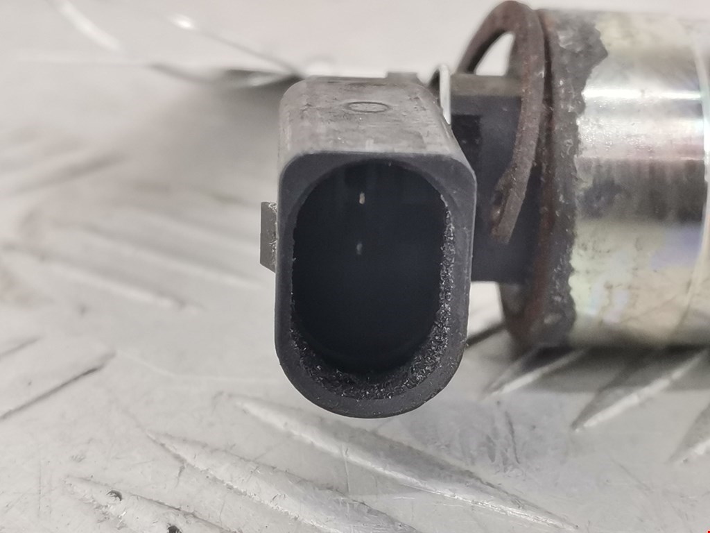 Клапан электромагнитный AUDI A3 8P 2003-2013