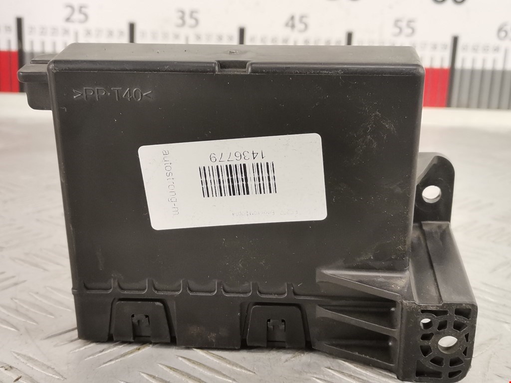 Блок комфорта TOYOTA Yaris II XP50 2005-2011