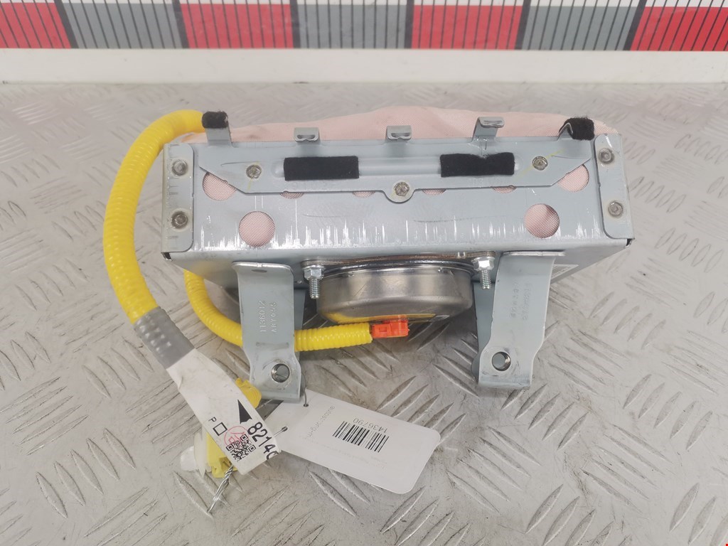 Подушка безопасности пассажирская (в торпедо) TOYOTA Yaris II XP50 2005-2011
