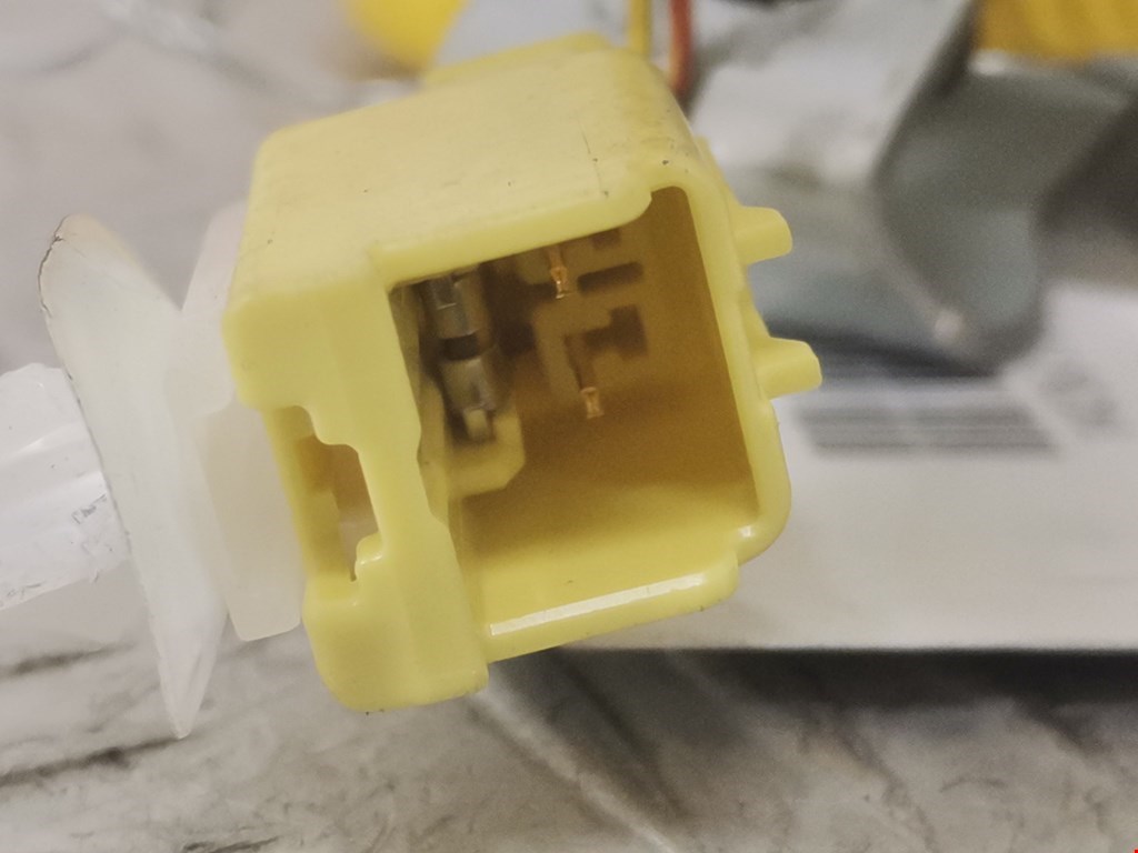 Подушка безопасности пассажирская (в торпедо) TOYOTA Yaris II XP50 2005-2011