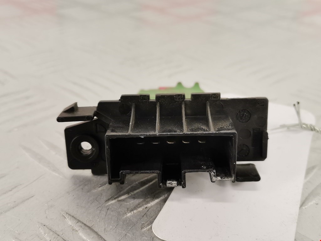 Резистор отопителя (сопротивление печки) OPEL Corsa D 2006-2014