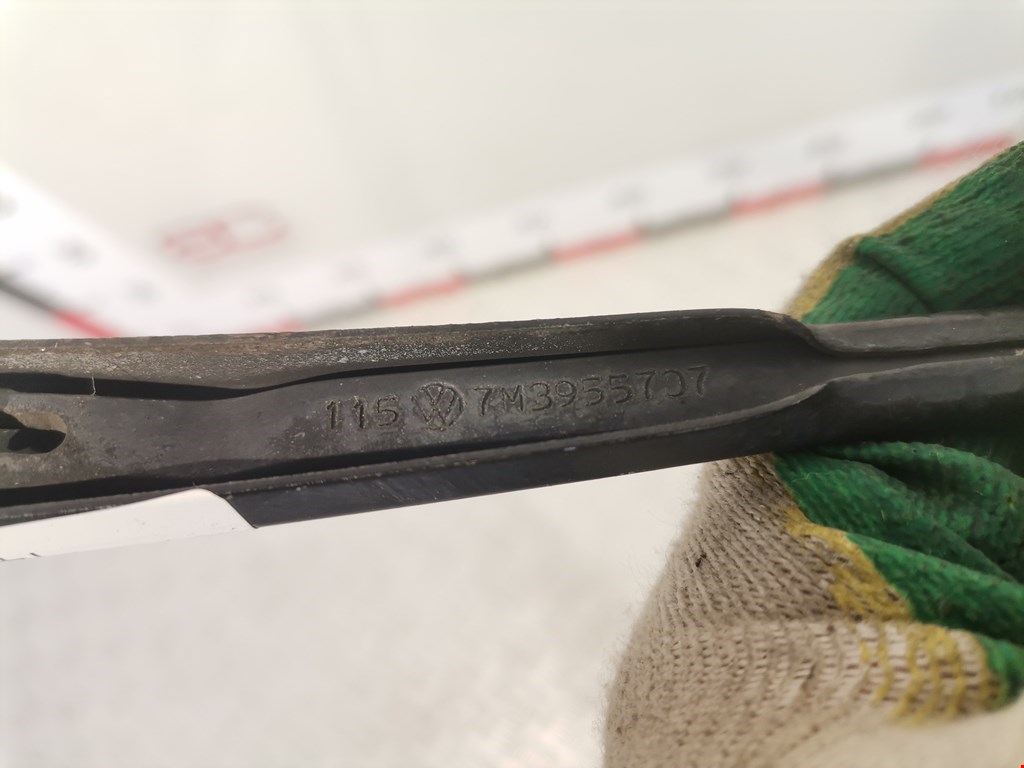 Поводок дворника задний (заднего) VOLKSWAGEN Sharan 1995-2010