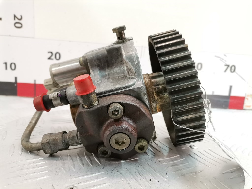 ТНВД (топливный насос высокого давления) OPEL Astra H/Family 2004-2015