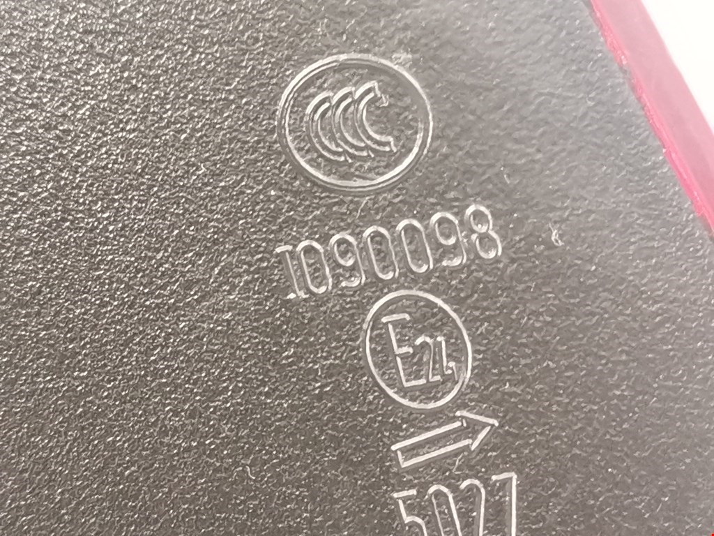 Фонарь задний правый OPEL Astra J 2009-2017