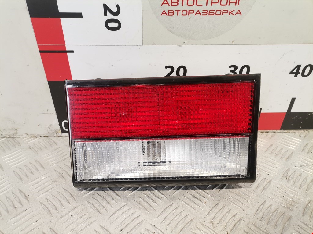 Фонарь задний внутренний правый CITROEN Xantia 1993-2002