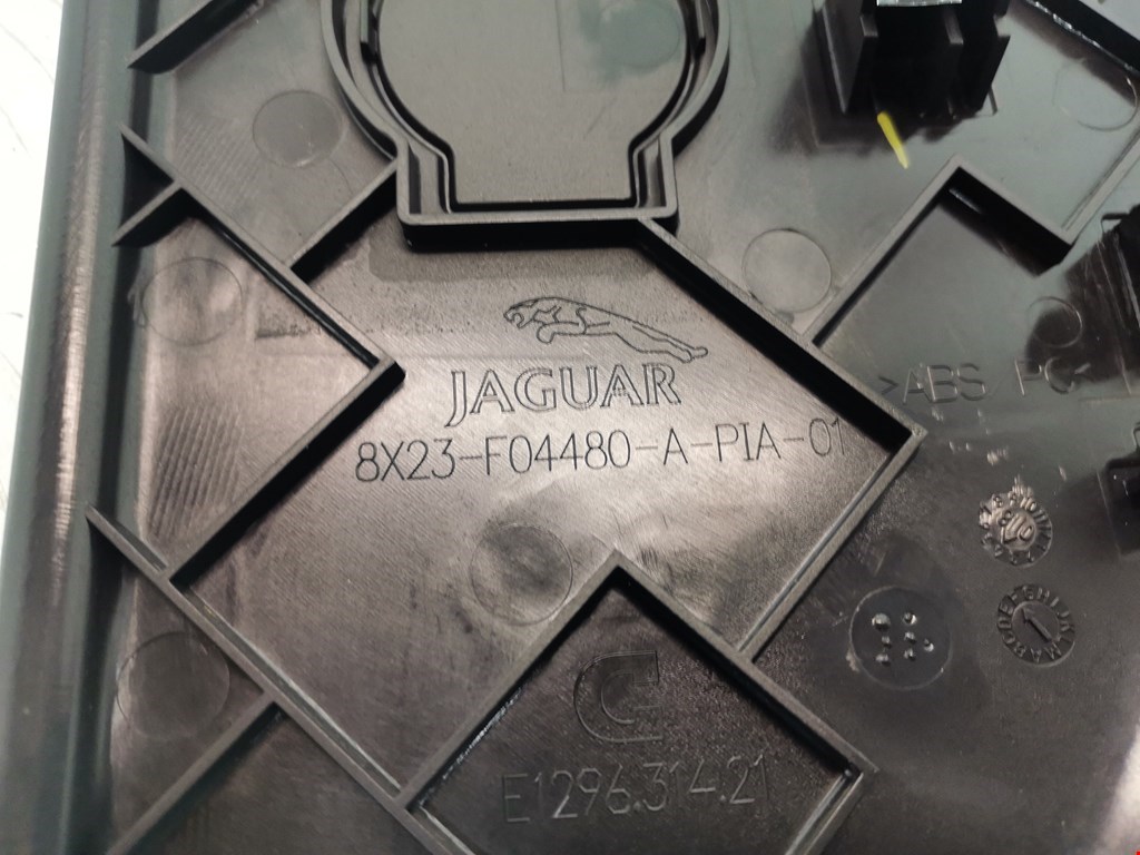 Накладка декоративная JAGUAR XF X250 2007-2015