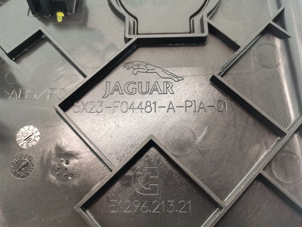 Накладка декоративная JAGUAR XF X250 2007-2015