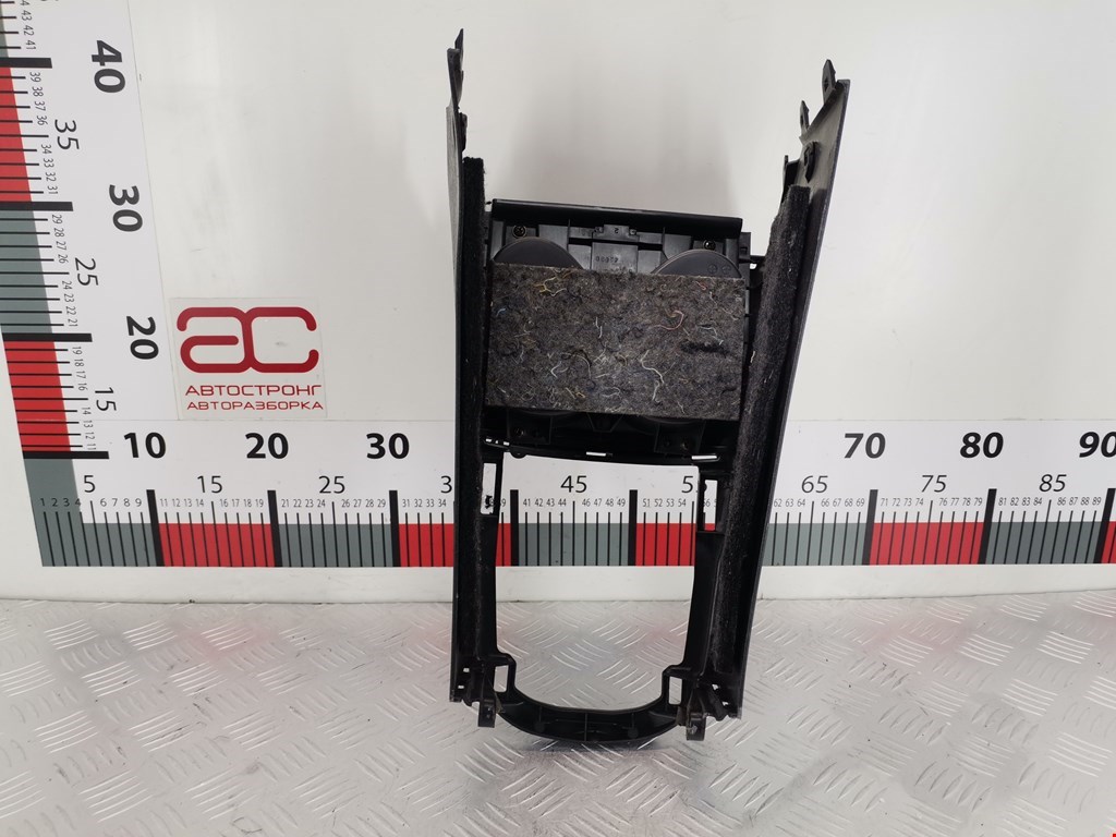 Подстаканник TOYOTA RAV 4 XA20 2000-2005