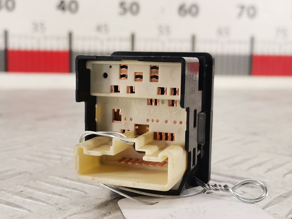 Блок управления зеркалами TOYOTA Yaris 1999-2005