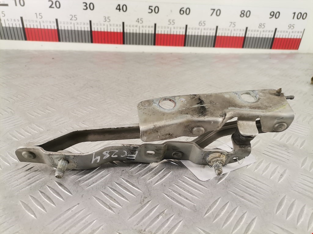 Петля капота левая/правая CHRYSLER PT Cruser 2000-2010