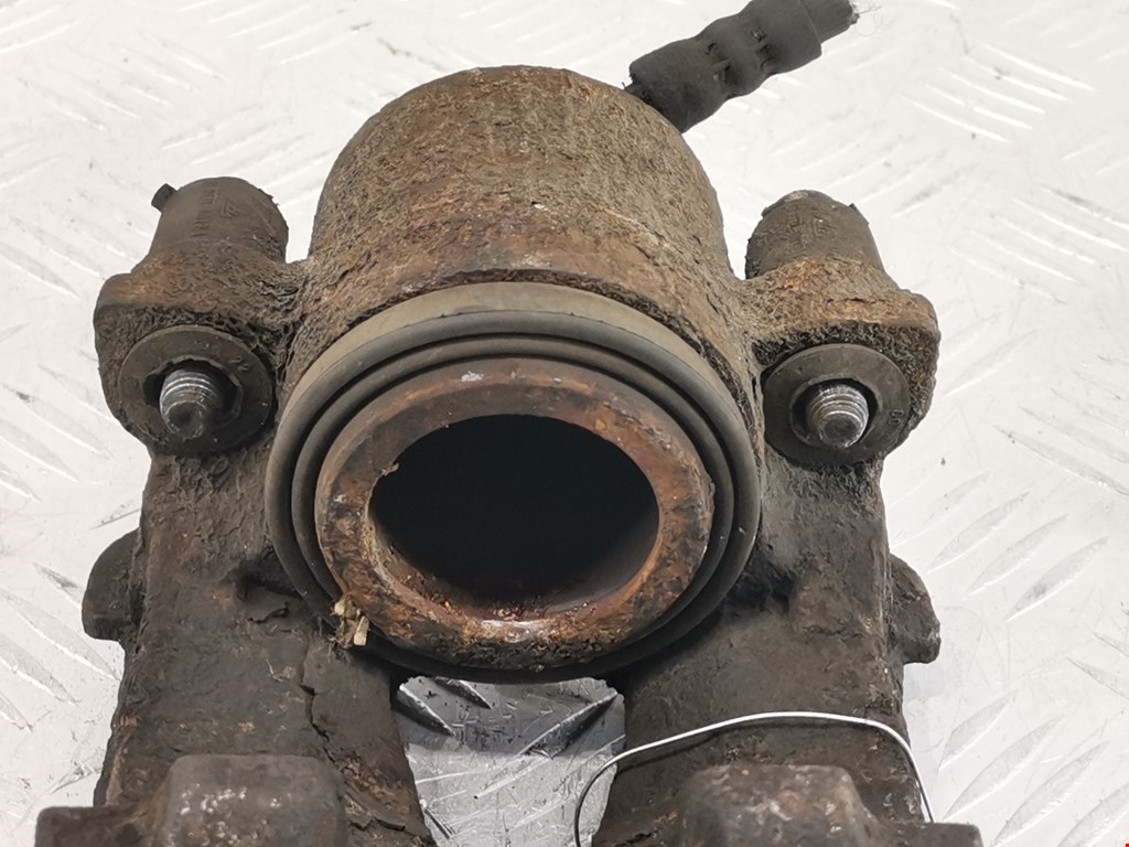 Суппорт передний правый SKODA Fabia MK1 1999-2006