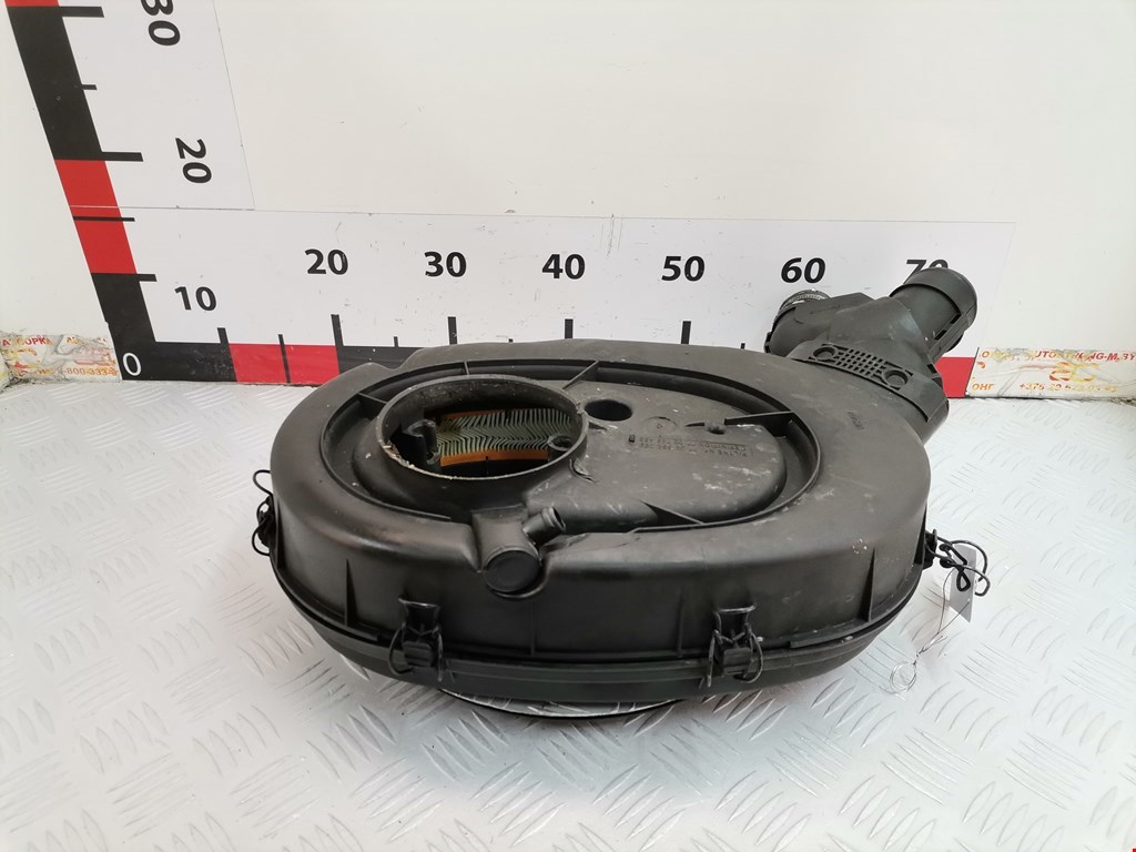 Корпус воздушного фильтра RENAULT Clio 1991-1998