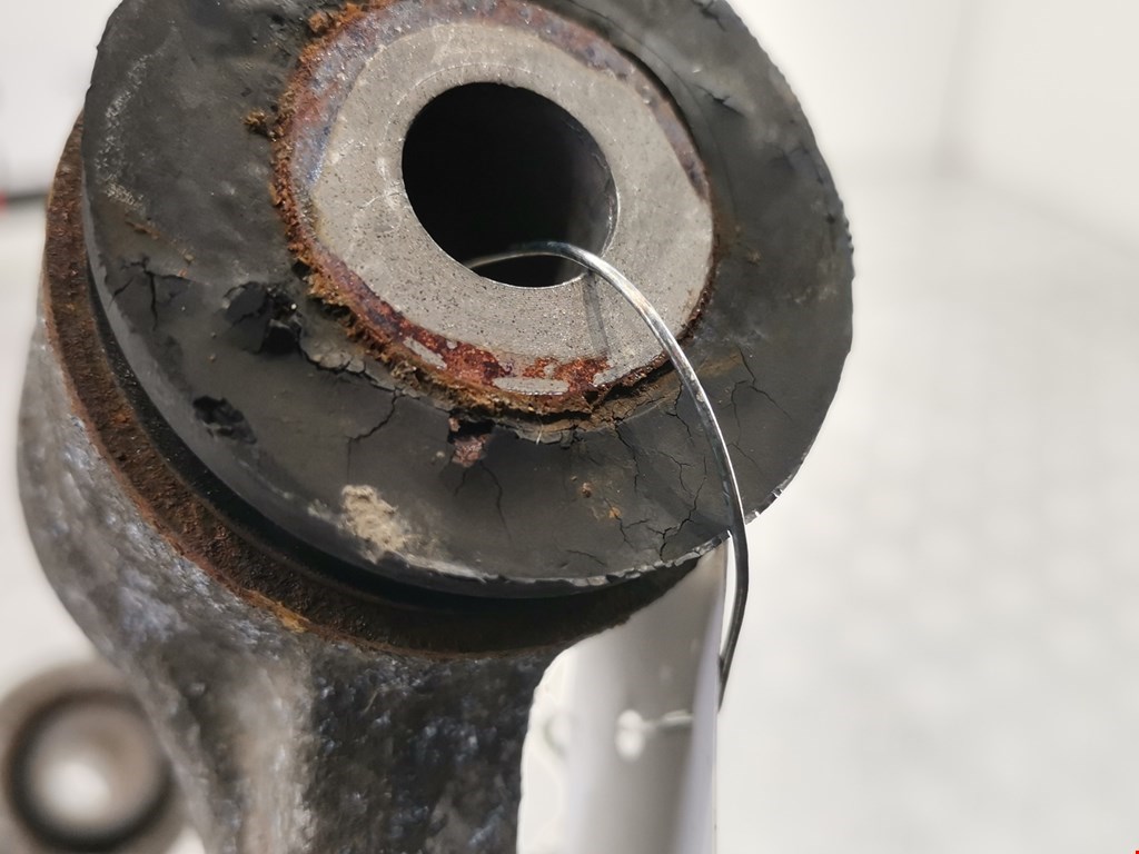 Рычаг передний правый MAZDA RX-8 2003-2012