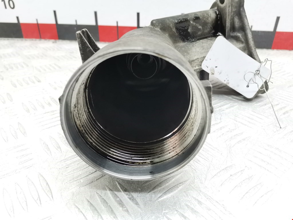 Корпус масляного фильтра BMW 3er E90/E91 2005-2012
