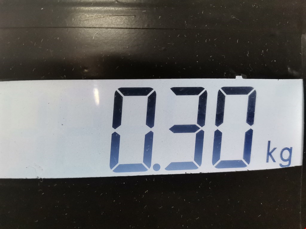 Уплотнитель (внутри) NISSAN Primera P10 1990-1996