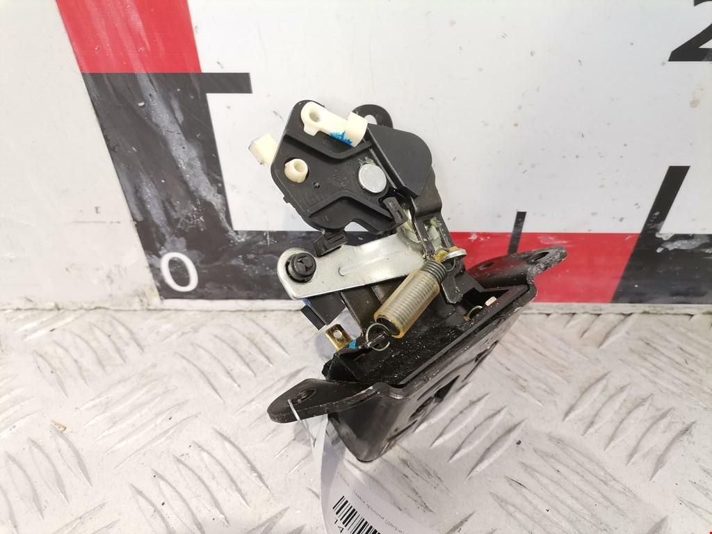 Замок багажника (крышки двери) HYUNDAI Tucson l 2004-2010