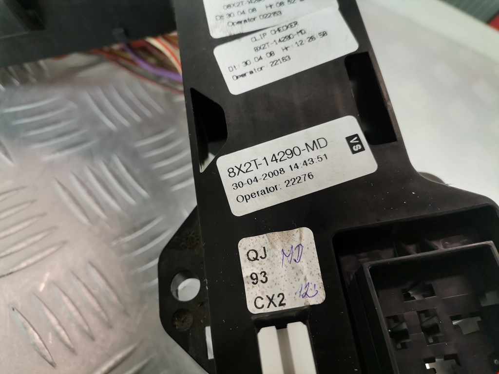 Датчик уровня в бачок омывателя JAGUAR XF X250 2007-2015