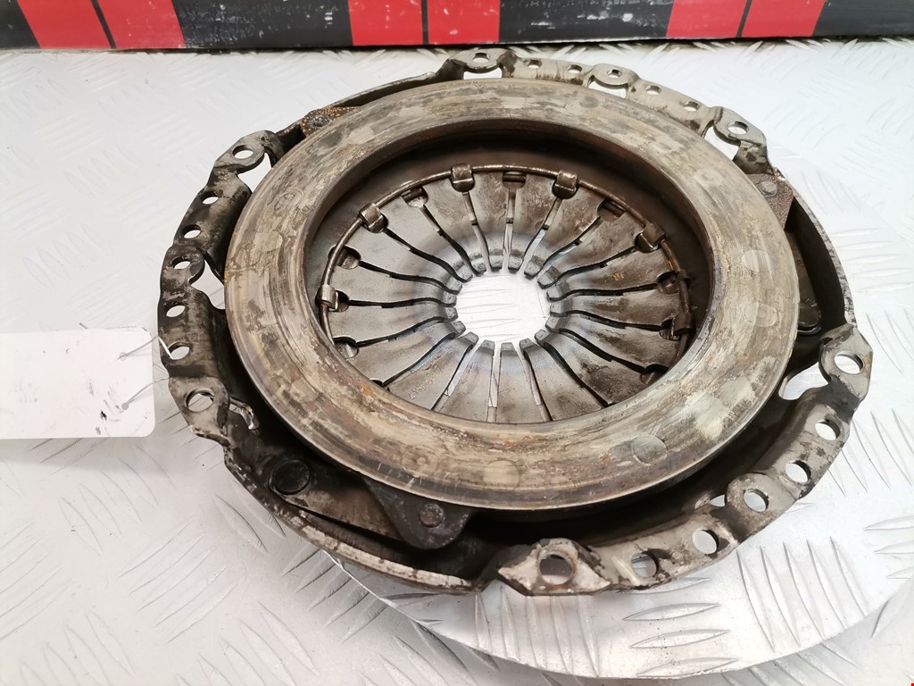 Маховик (демпфер сцепления) FORD Fiesta 2001-2008