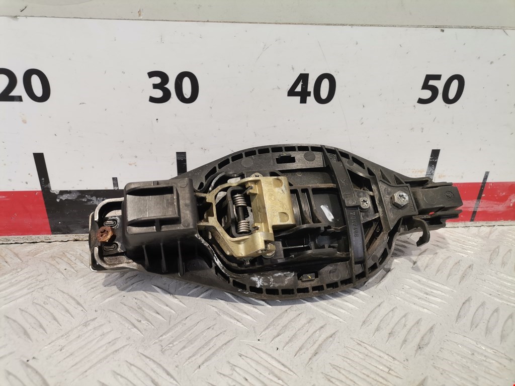 Ручка двери задней наружная левая LAND ROVER Range Rover 2002-2012