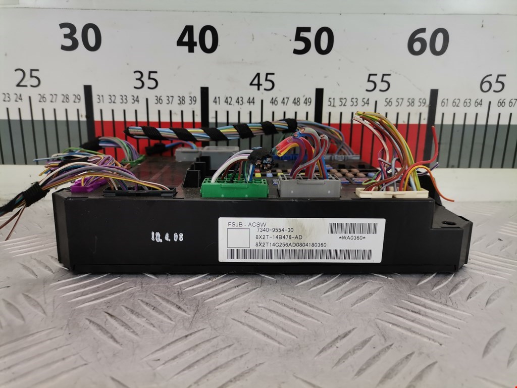 Датчик уровня в бачок омывателя JAGUAR XF X250 2007-2015