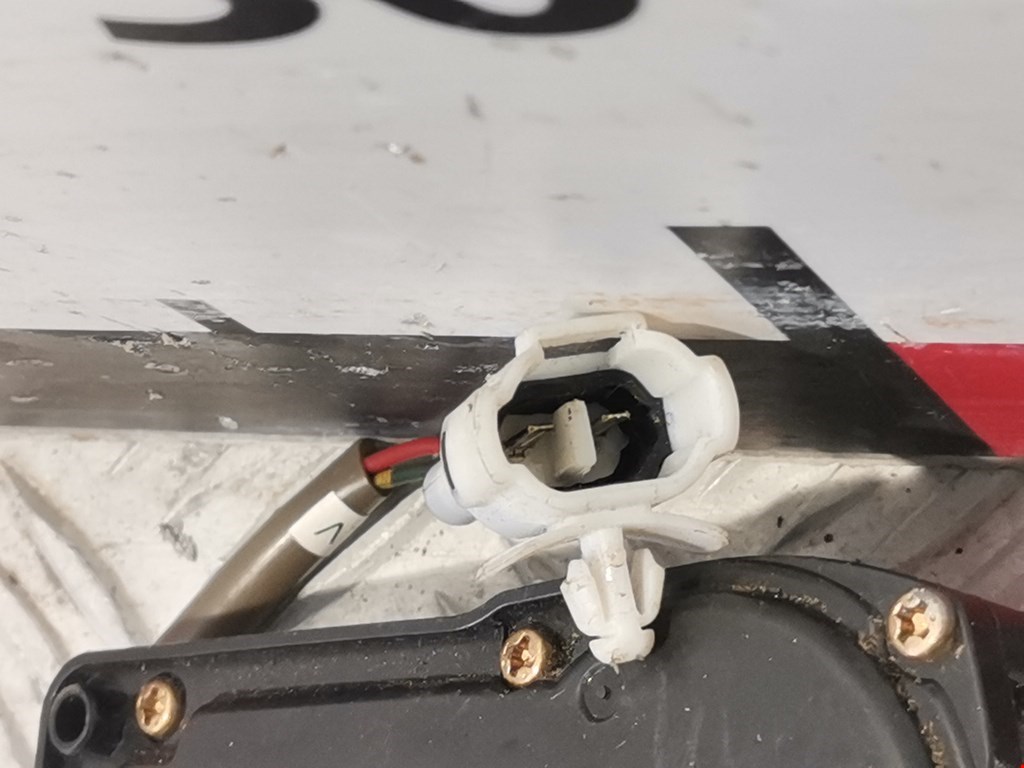 Замок двери задней правой SUZUKI Alto HA12 1998-2004