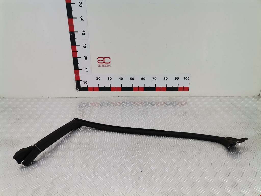 Уплотнитель двери MERCEDES-BENZ CLS-Class C219 2004-2010