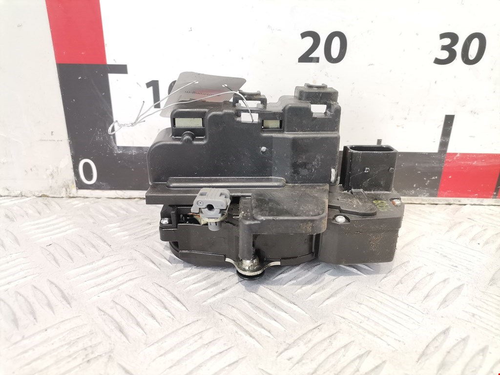 Замок двери передней левой OPEL Antara 2006-2015