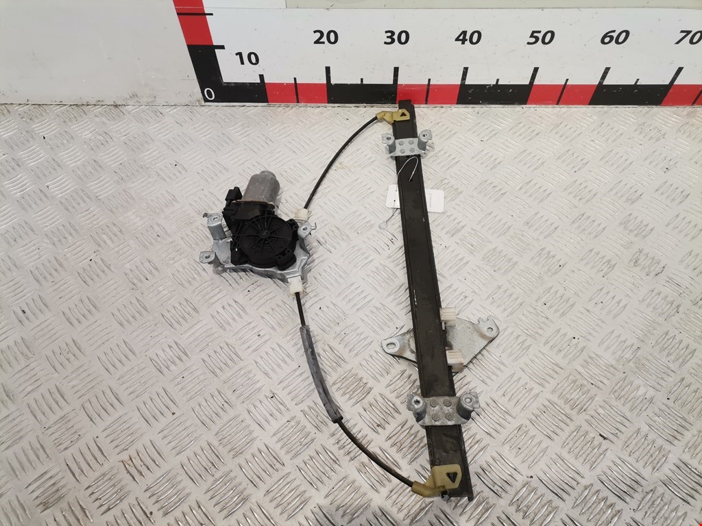 Стеклоподъемник передний правый NISSAN Navara III D40 2005-2015