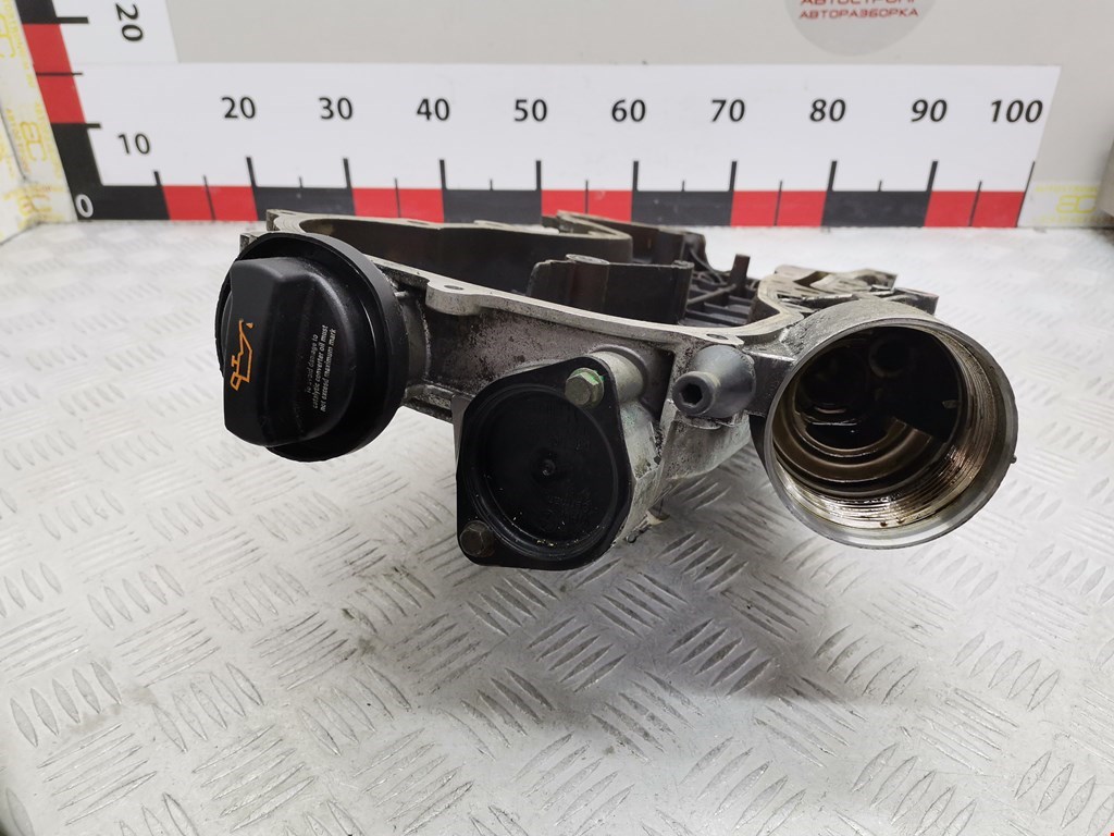 Корпус масляного фильтра VOLKSWAGEN Touran 2003-2010