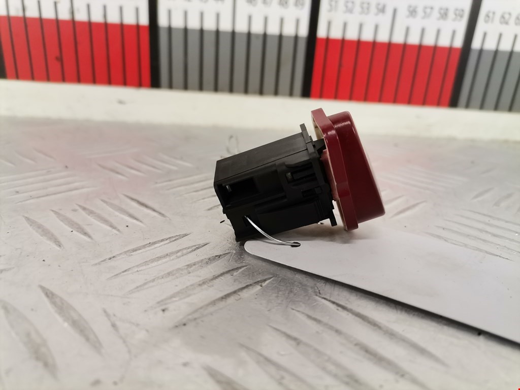 Кнопка аварийной сигнализации (аварийки) PEUGEOT 607 2000-2010