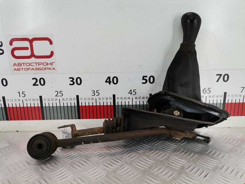 Кулиса (селектор) АКПП/МКПП в салоне SUBARU Impreza 2000-2007