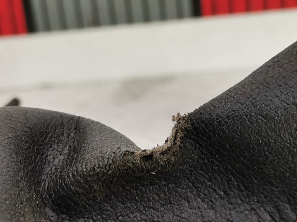 Кулиса (селектор) АКПП/МКПП в салоне SUBARU Impreza 2000-2007