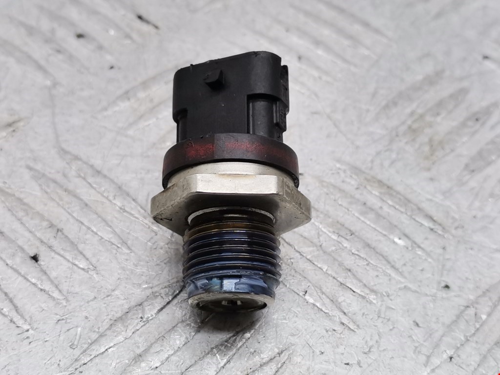 Датчик давления топлива RENAULT Laguna 2007-2015