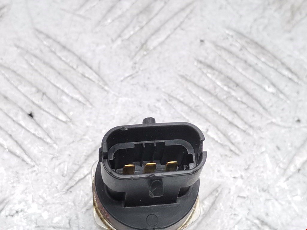 Датчик давления топлива RENAULT Laguna 2007-2015