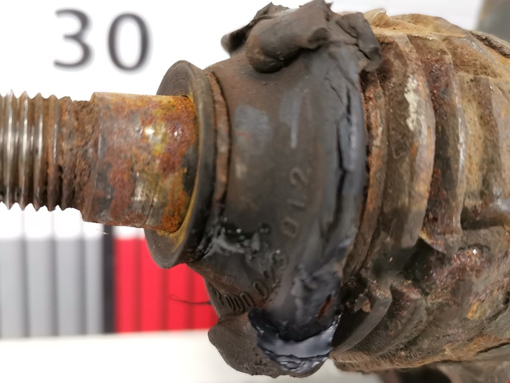 Ступица передняя левая PEUGEOT 607 2000-2010