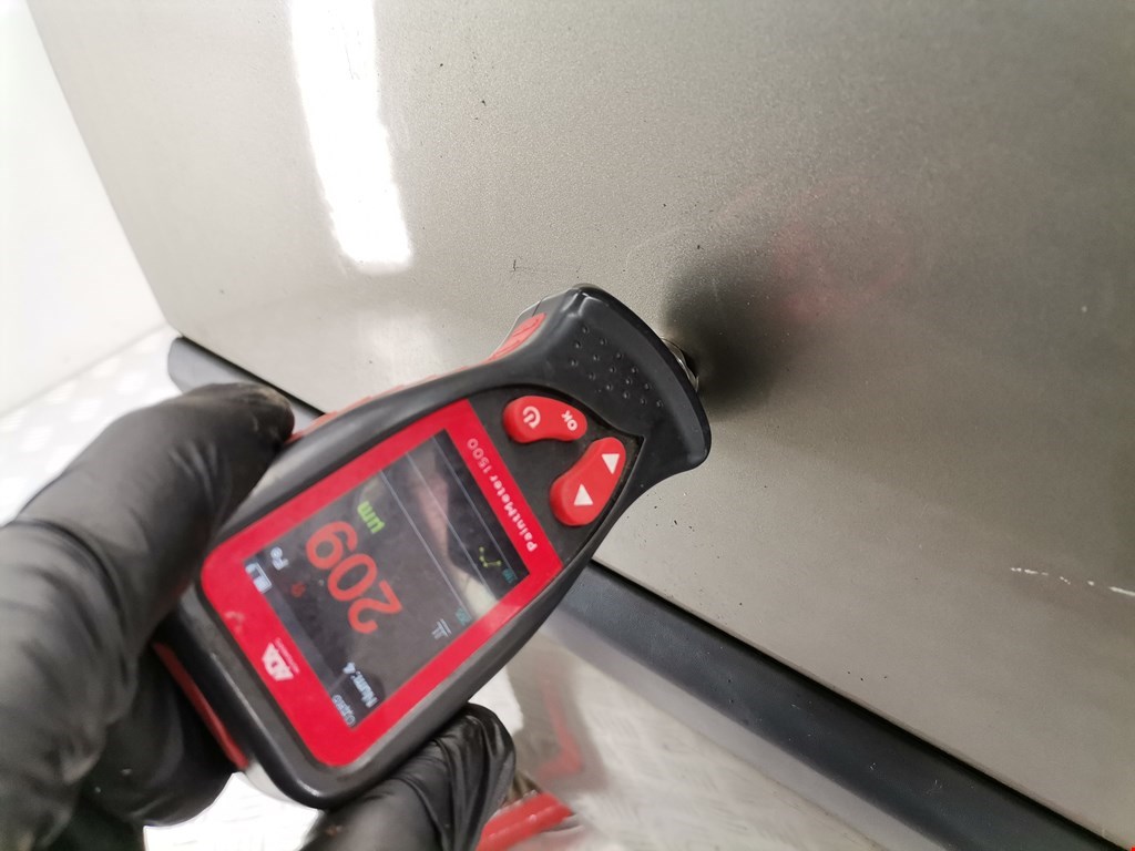 Дверь передняя правая RENAULT Clio 2005-2012