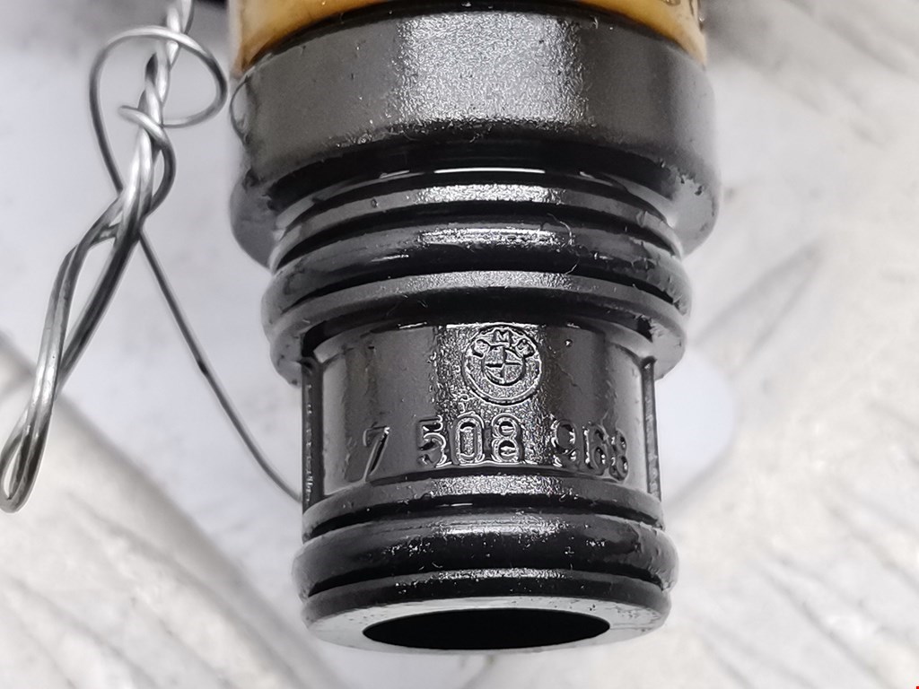 Крышка масляного фильтра BMW 1er E81\E87 2004-2011