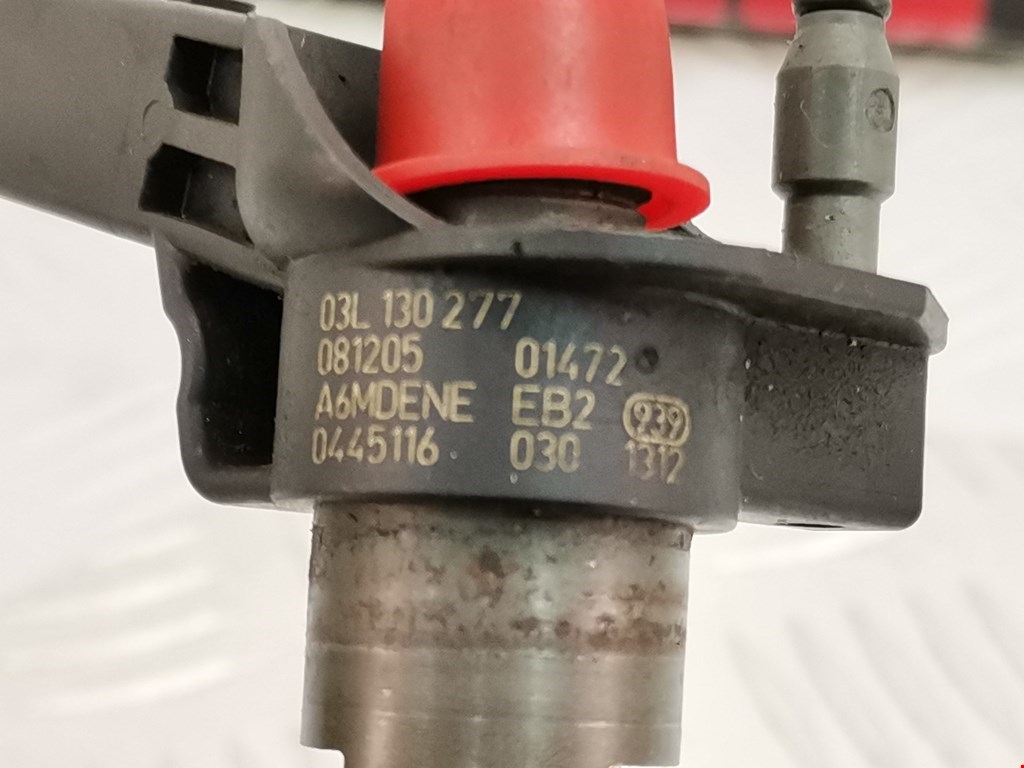 Форсунка дизельная электрическая VOLKSWAGEN Golf VI 2009-2012