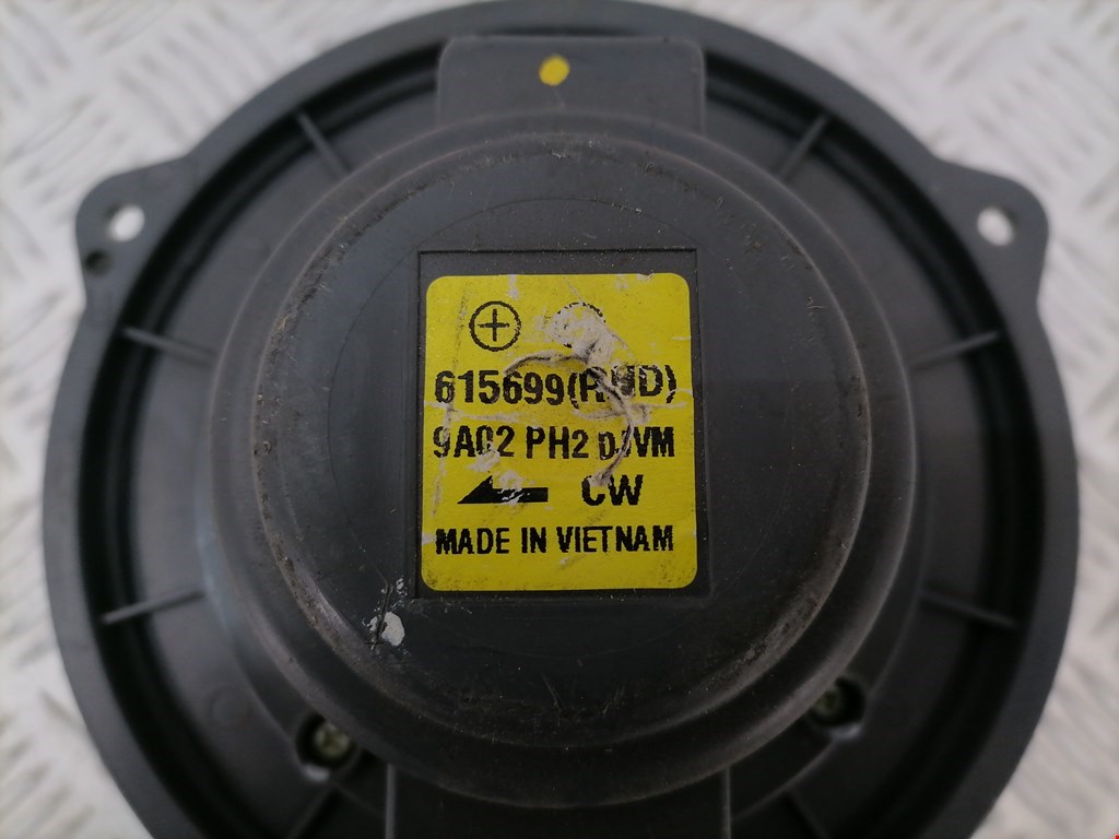 Моторчик (мотор) отопителя салона CHEVROLET Spark 2005-2010