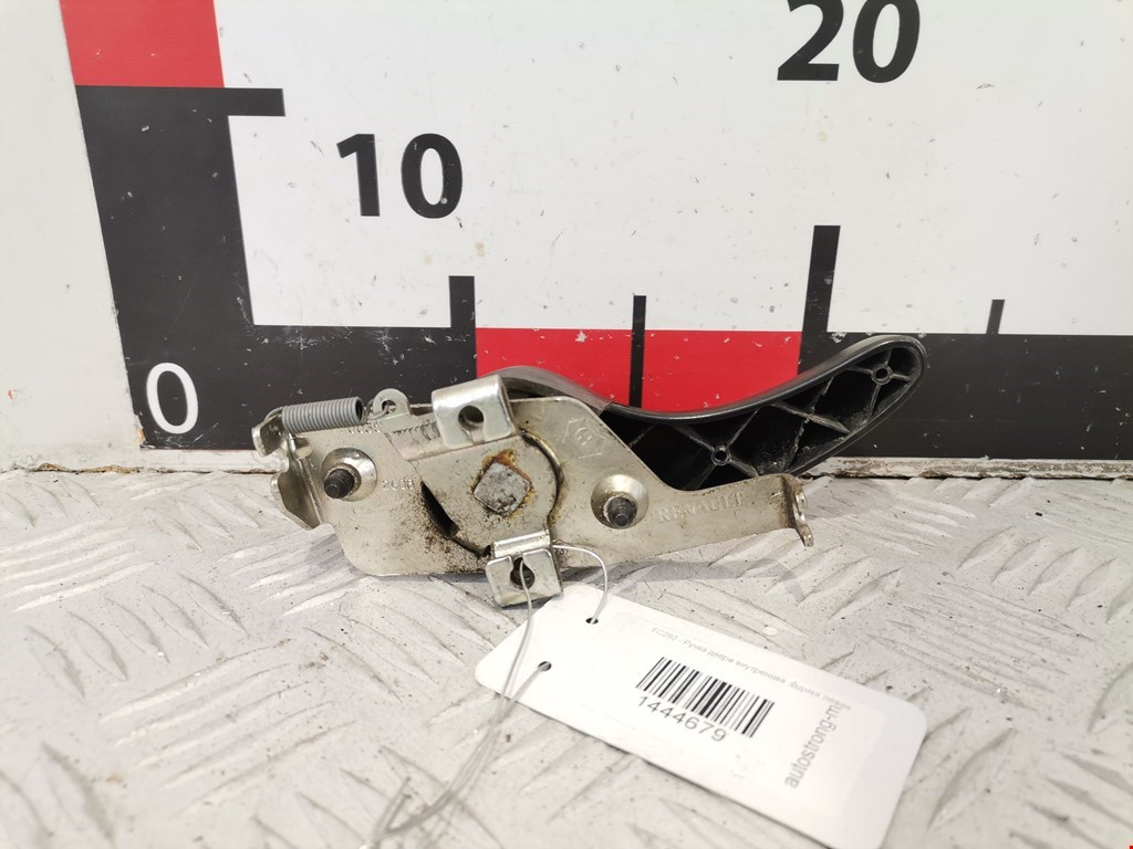 Ручка дверная задняя внутренняя левая RENAULT Master 1998-2010