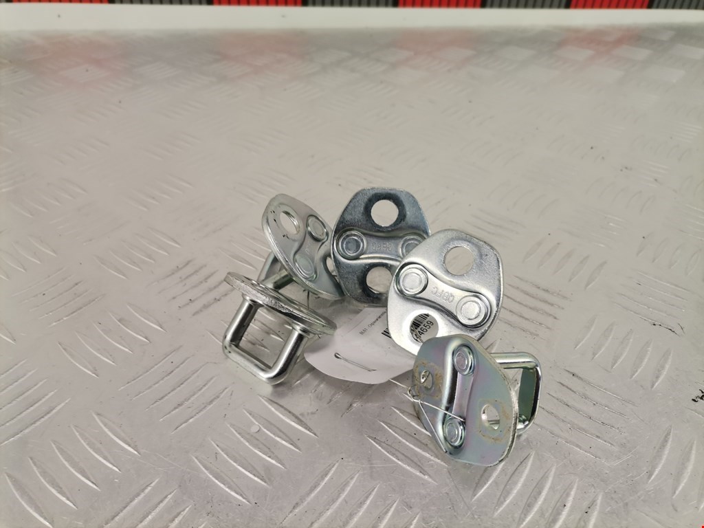 Ограничитель открывания двери HYUNDAI Solaris II 2017-2022