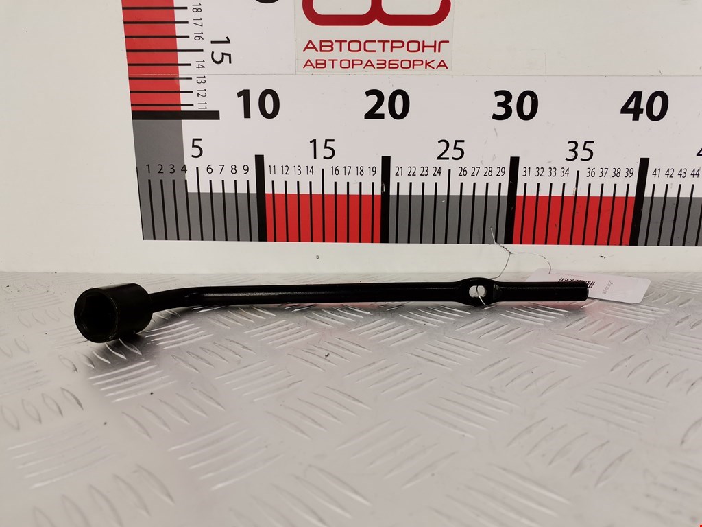 Ключ балонный HYUNDAI i10 2007-2013