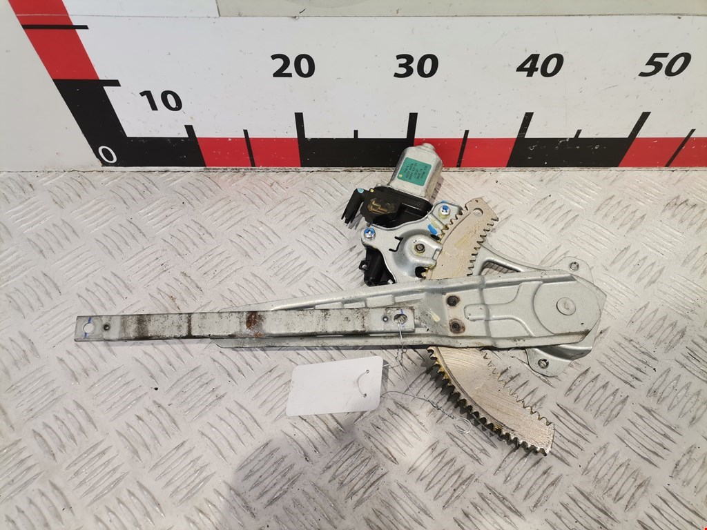 Стеклоподъемник задний правый NISSAN Tiida C11 2004-2014