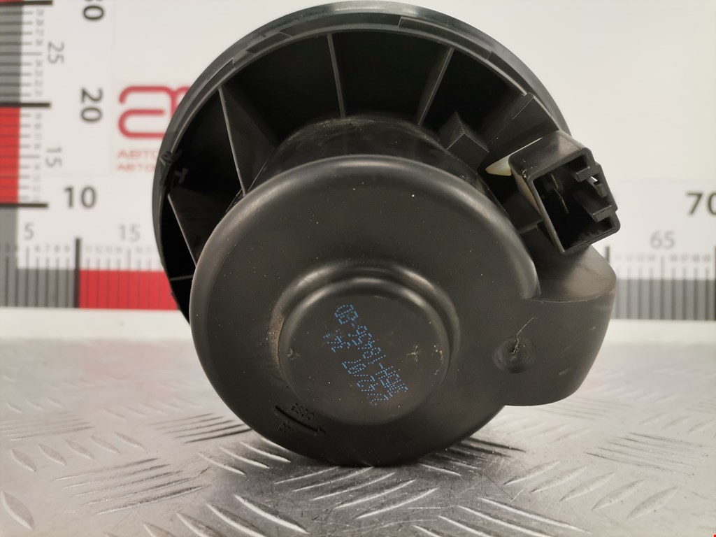 Моторчик (мотор) отопителя салона FORD C-MAX 2003-2010