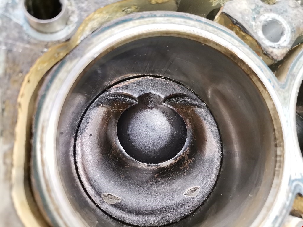 Блок цилиндров VOLKSWAGEN Touran 2003-2010