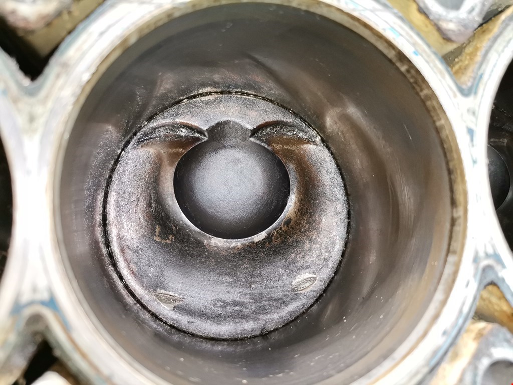 Блок цилиндров VOLKSWAGEN Touran 2003-2010